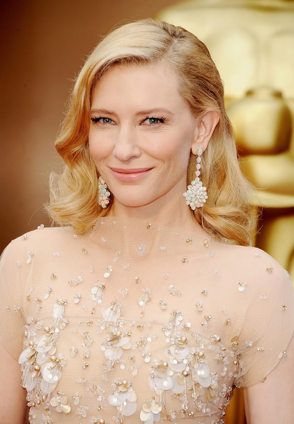 cate-blanchett-1-1724037024.jpg