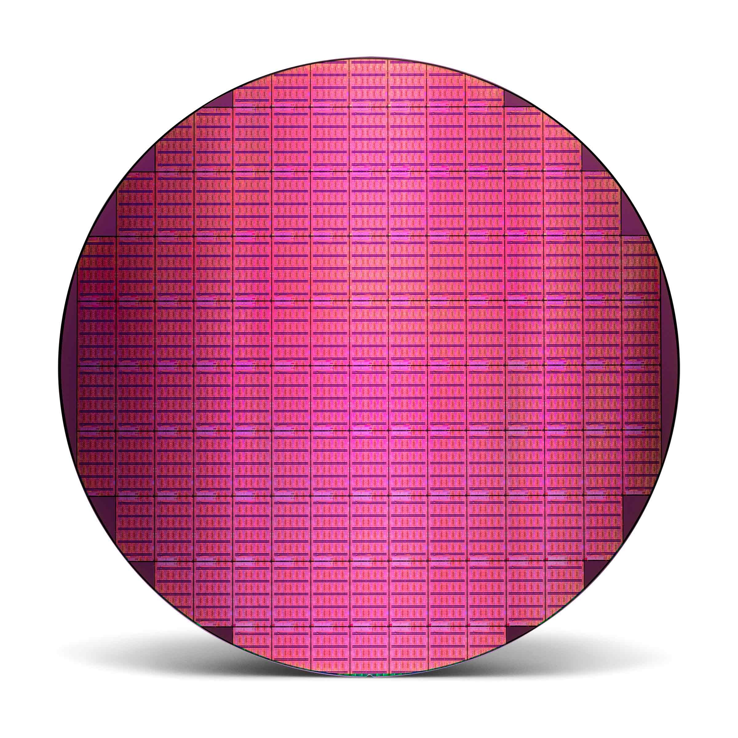 intel-xeon-6-gnr-wafer-1727232516.jpg