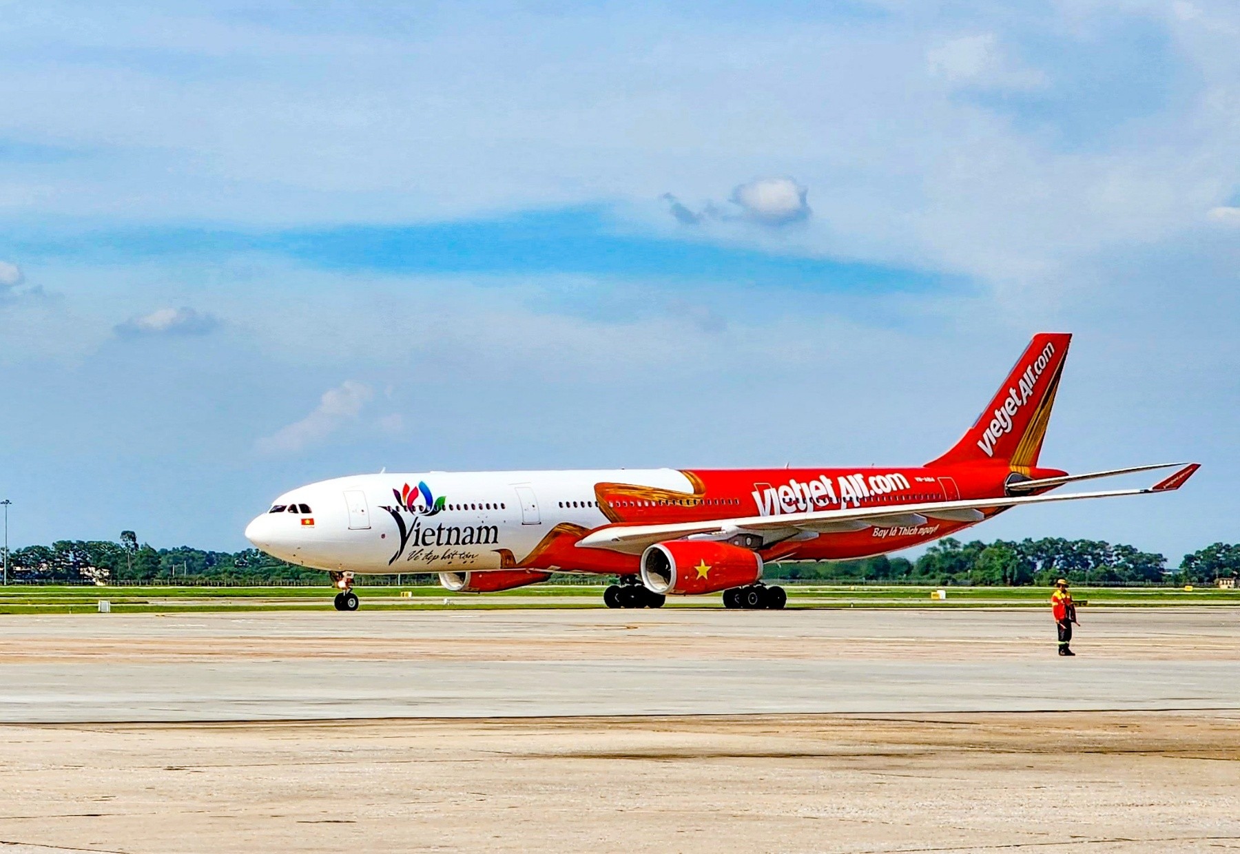 tau-bay-vietjet-1737178164.jpg