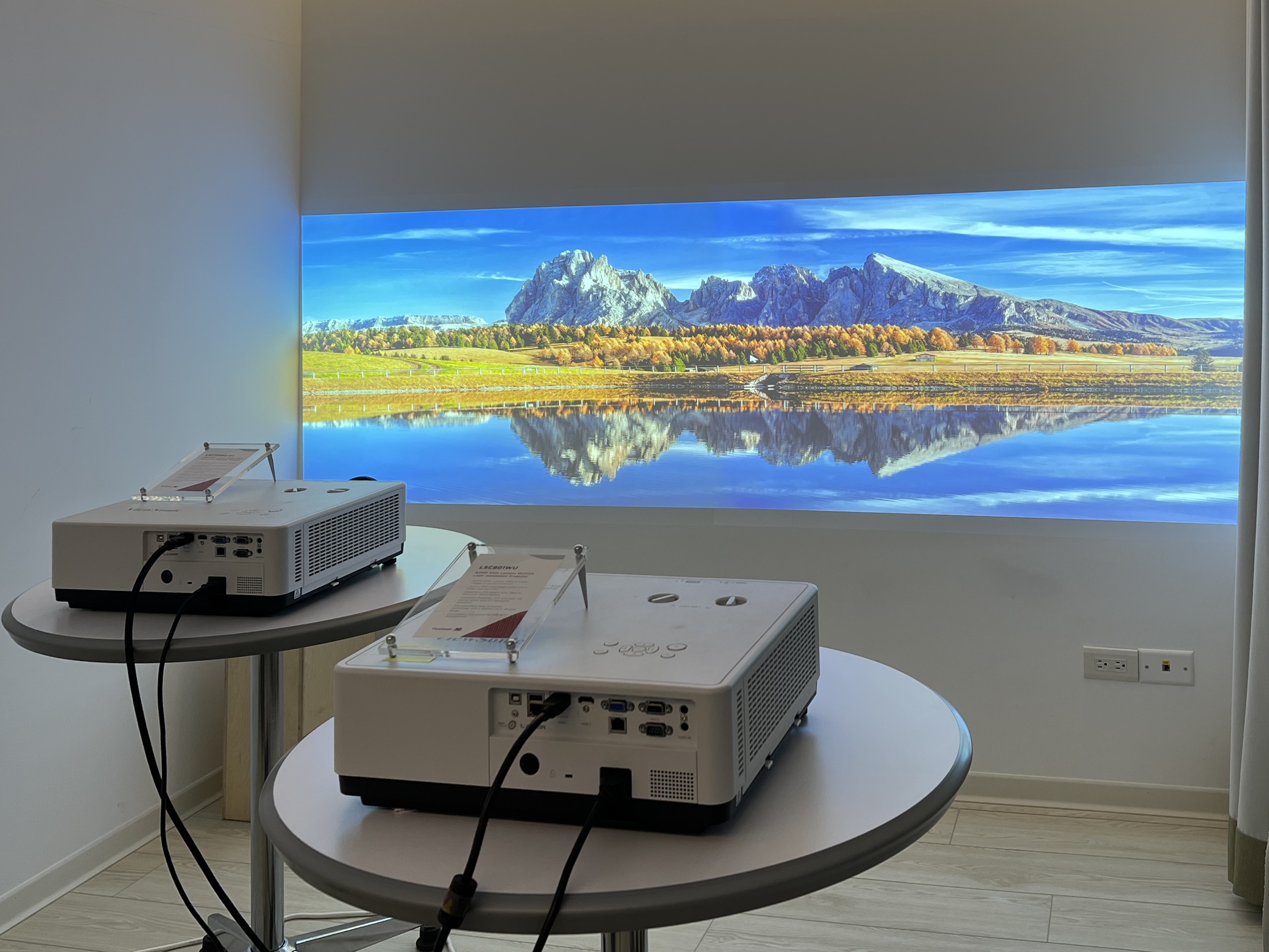 viewsonic-visual-solution-forum-projectors-edge-blending-lsc731wu-st-lsc801wu-1747795458.jpg