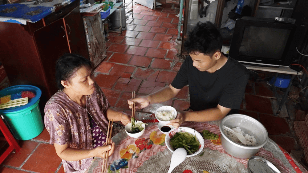 1747825340-1-gia-nh-em-thanh-b-nh-1-1747888592.png