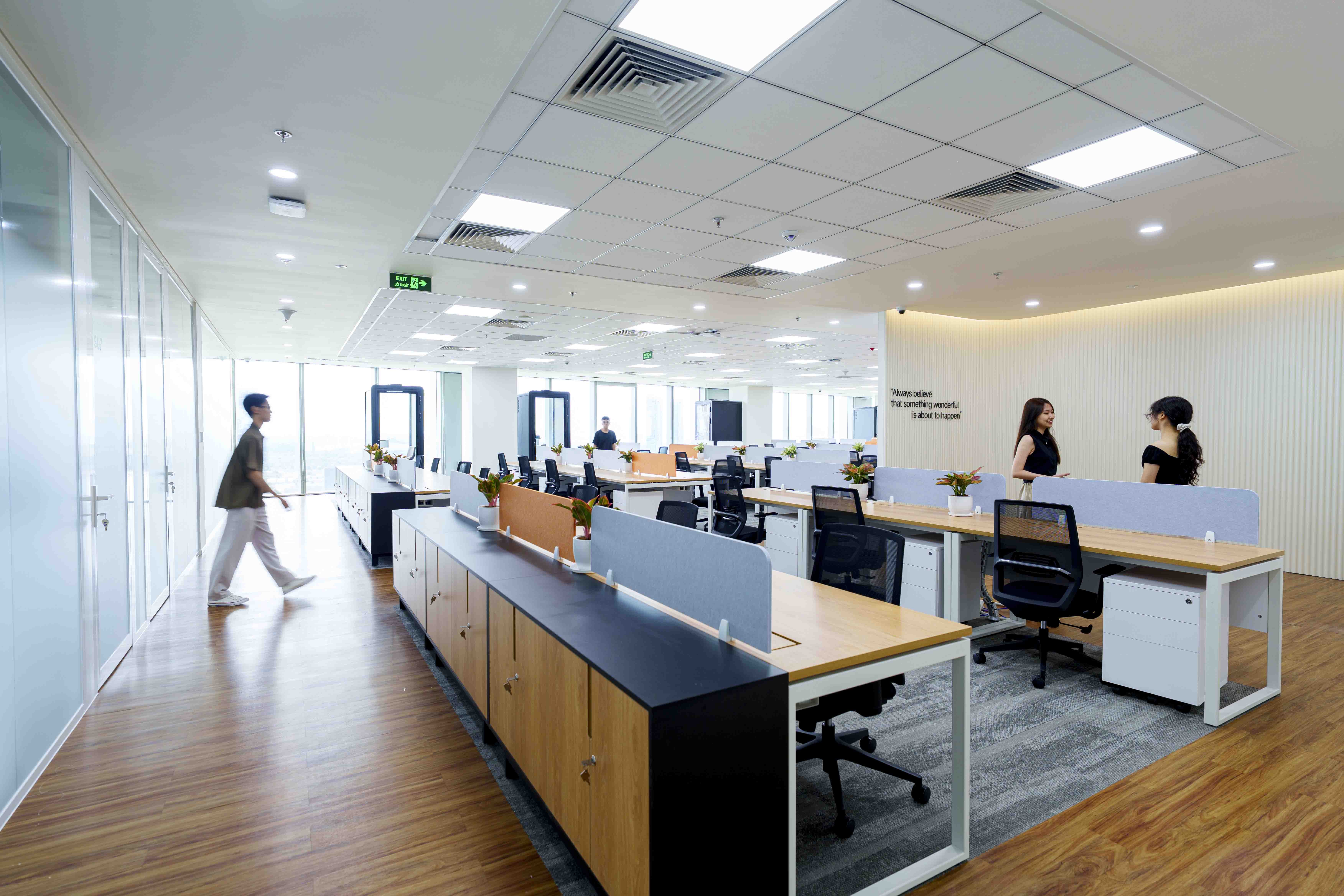 xiaomi-office-25-1748575019.jpg