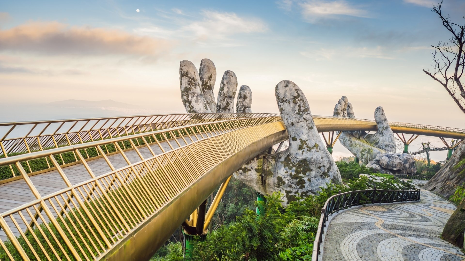 golden-bridge-1752319869.jpg