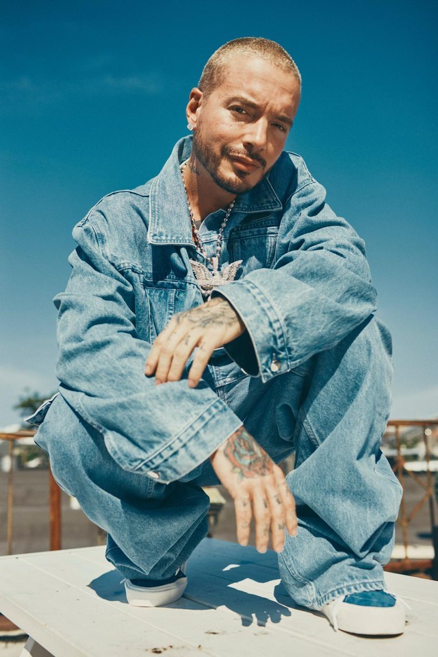 j-balvin-1754165686036218138061-1754273953.jpg