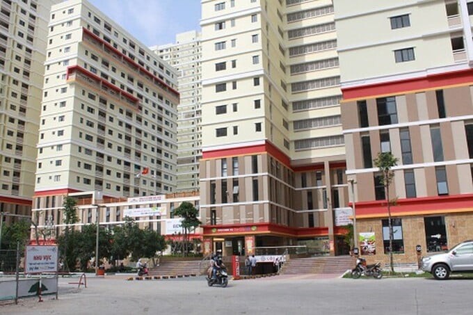 cong-ty-co-phan-duc-khai-duc-khai-corp-no-thue-gan-500-ti-dong-08-5551-1040-1755737016.jpg
