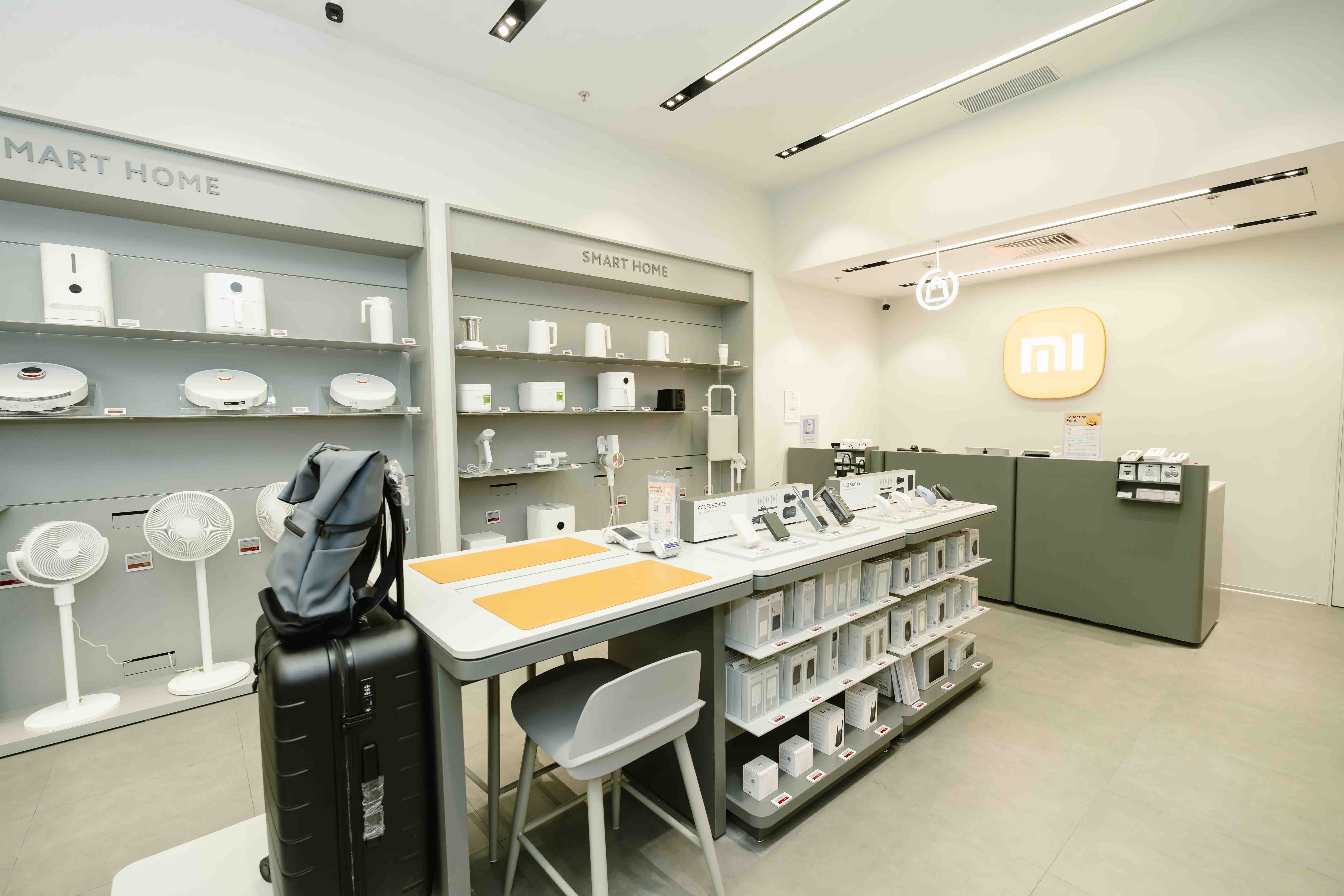 xiaomi-1st-store1-1758328874.jpg