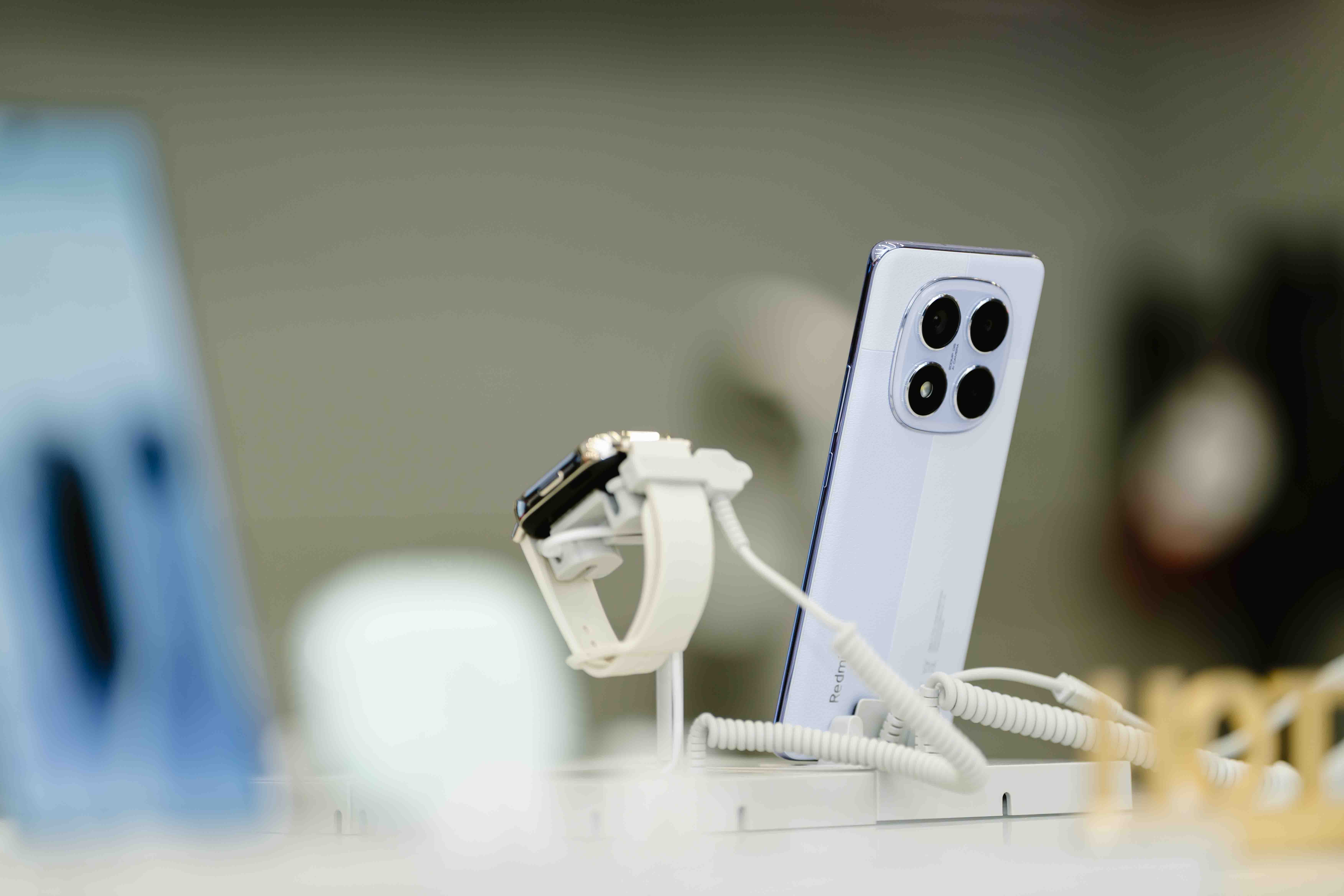 xiaomi-1st-store5-1758328873.jpg