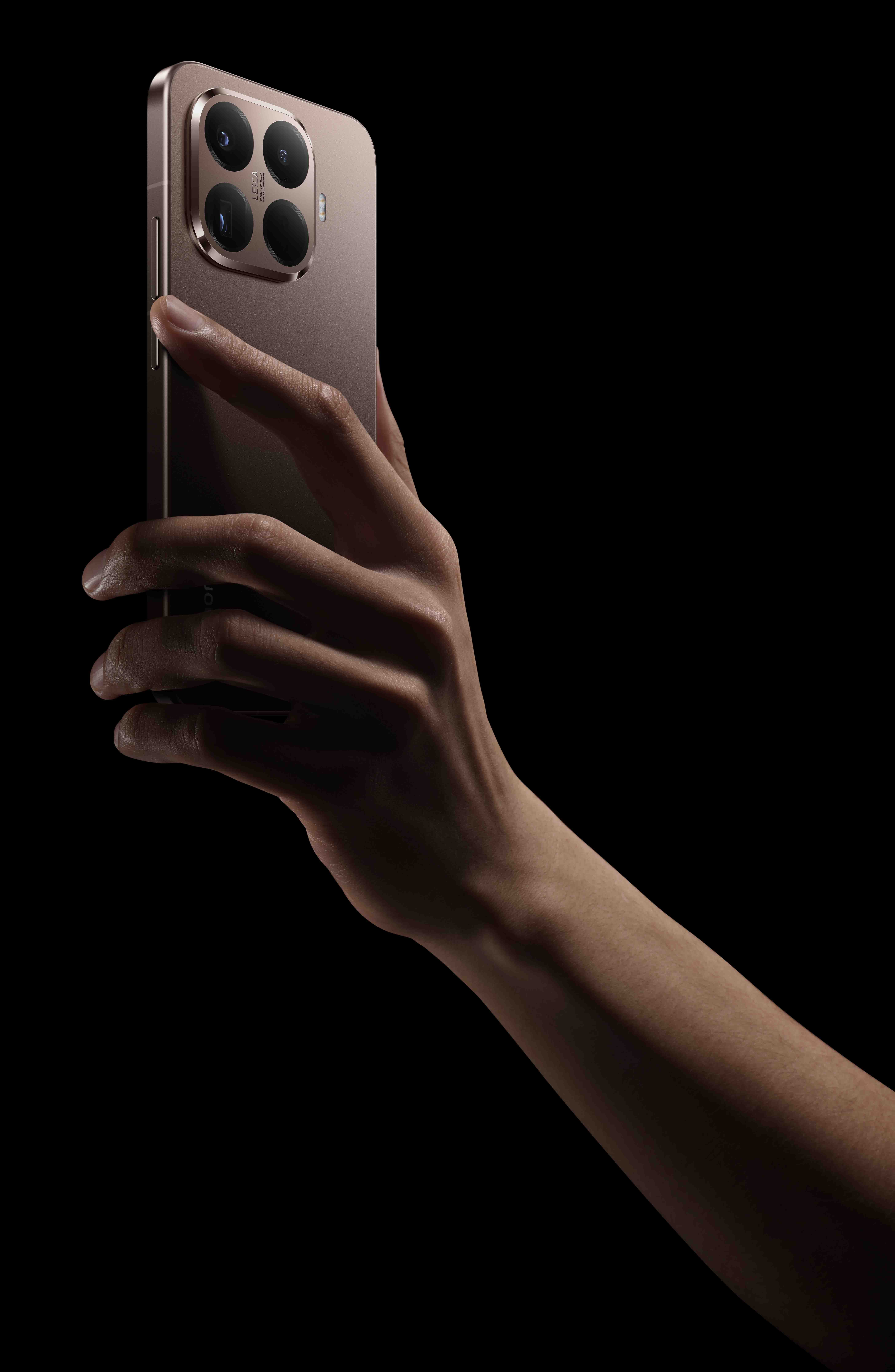 xiaomi-15t-pro-3-1758769672.jpg