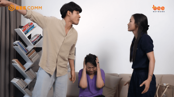 1759305762-l-n-ranh-c-m-x-c-c-g-i-nh-m-ru-t-b-anh-trai-t-n-c-ng-d-ang-mang-thai-4-1759538302.png