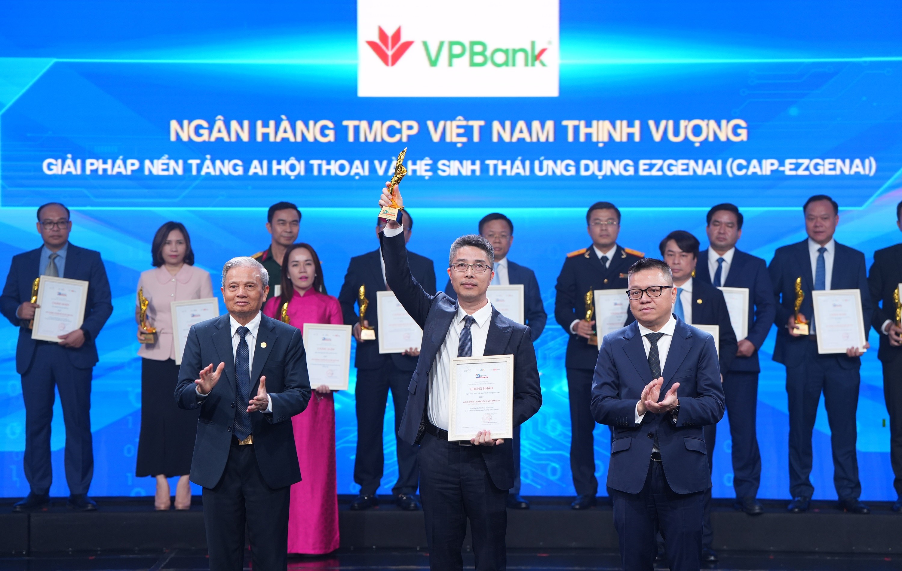 anh-1-1760008790.JPG