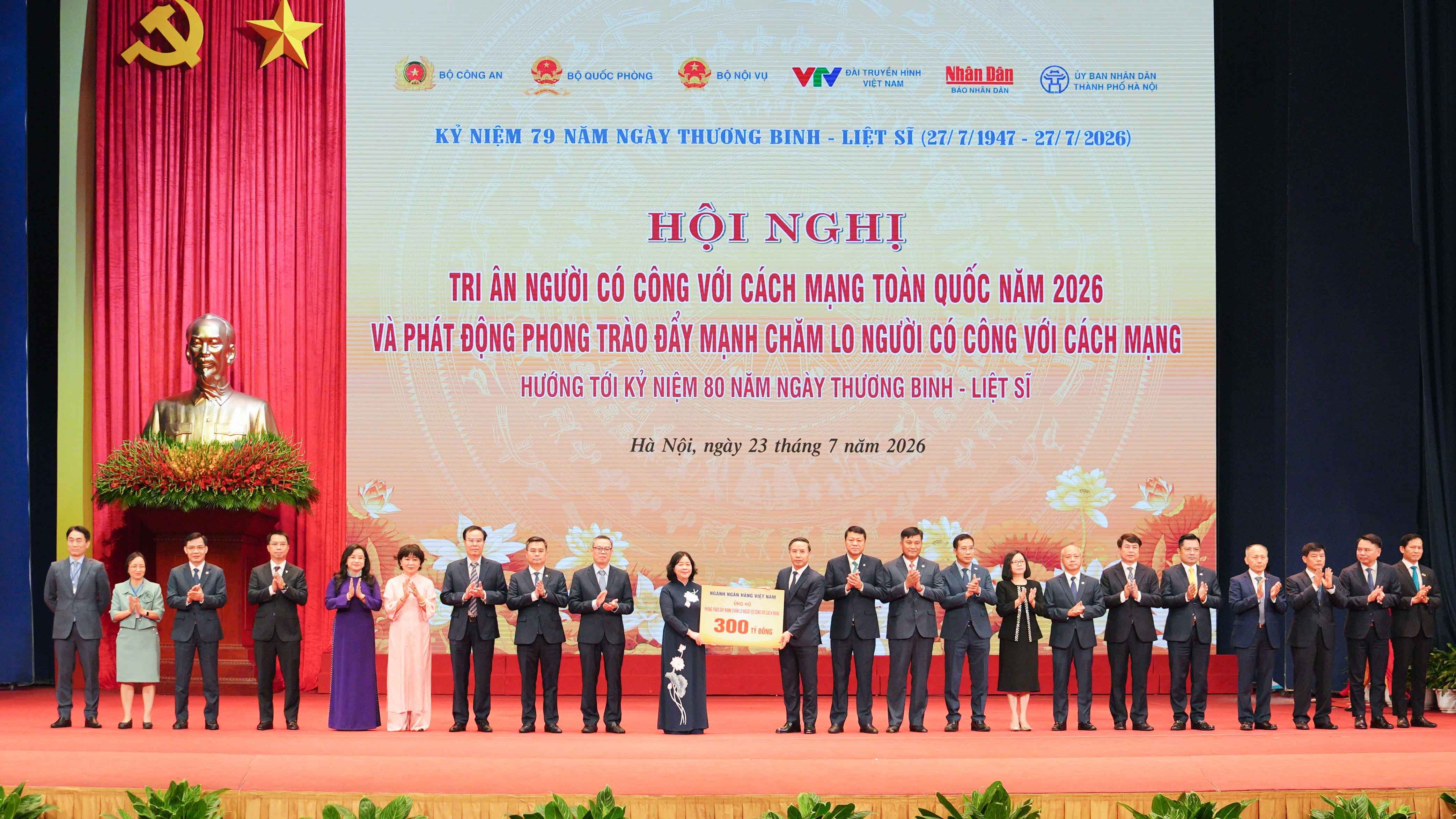 anh-1-lpbank-quy-den-on-dap-nghiax-1784861626.jpg