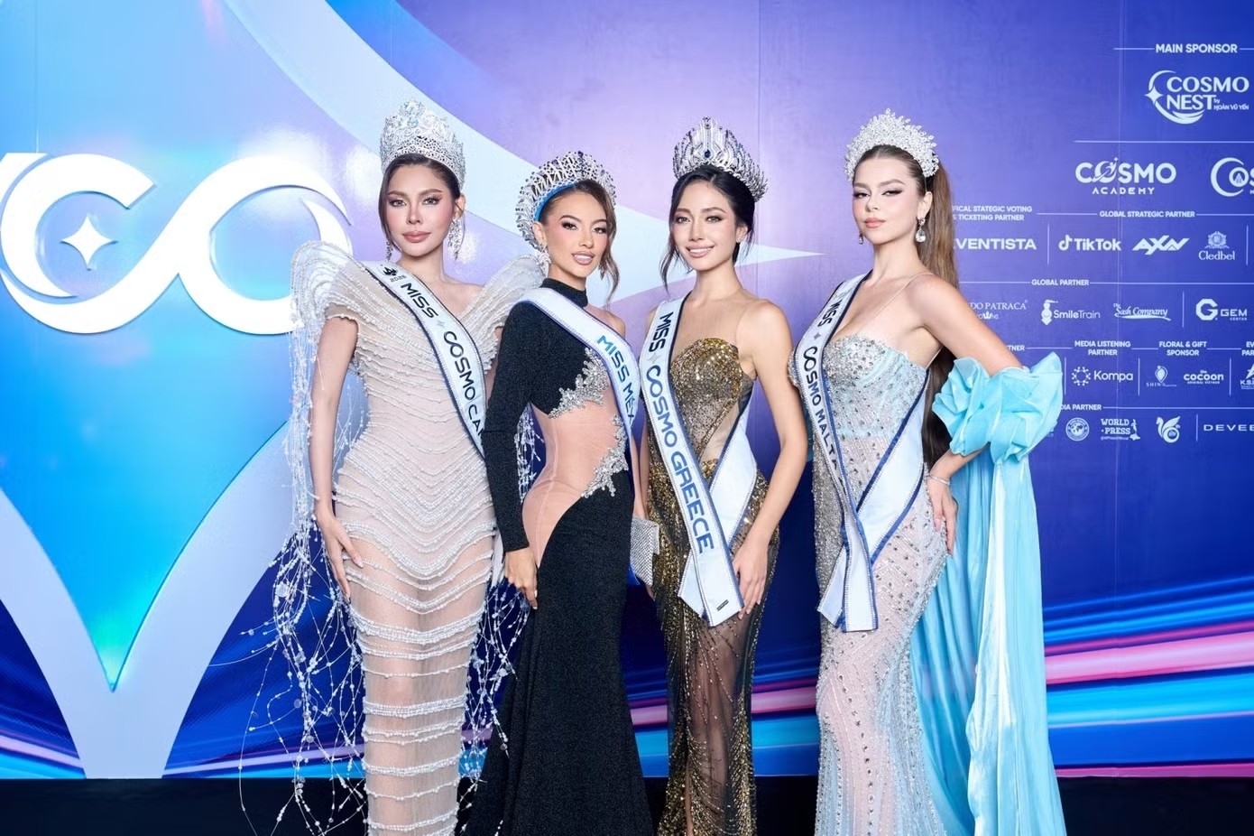 miss-cosmo-2026-hop-bao-1787105912.jpg