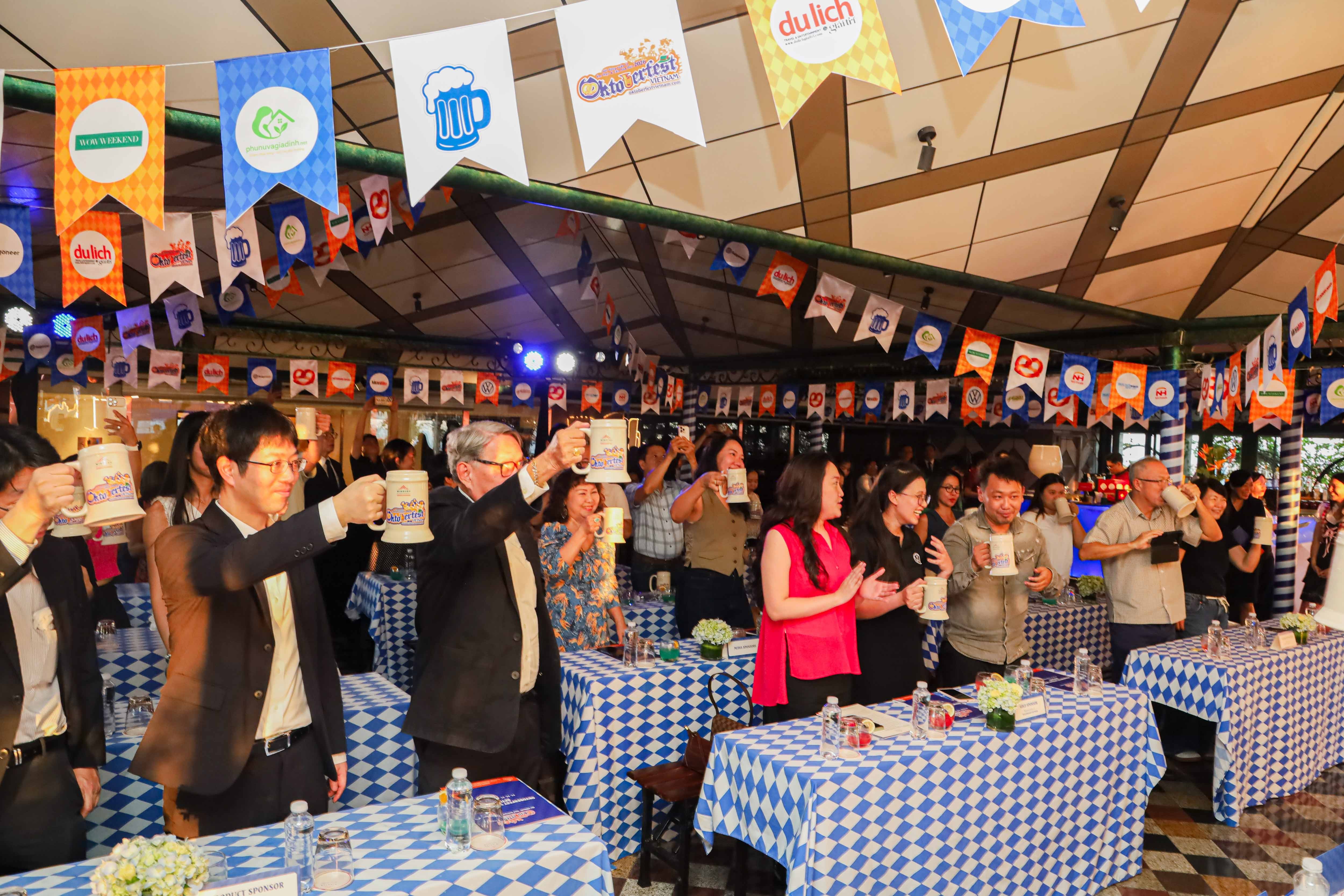 anh-hop-bao-oktoberfest-vietnam-2026-3-1787391264.jpg