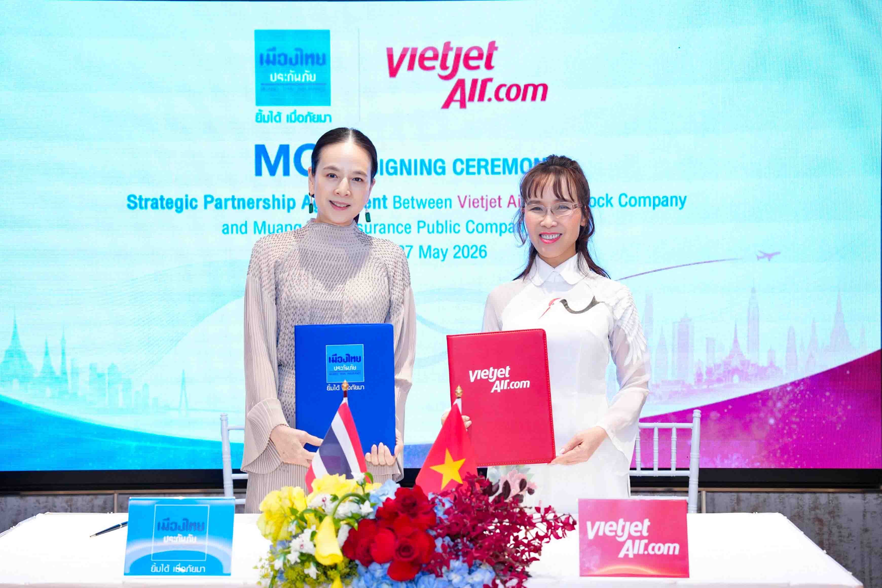 madam-pang-va-madam-thao-1-1787714728.jpg