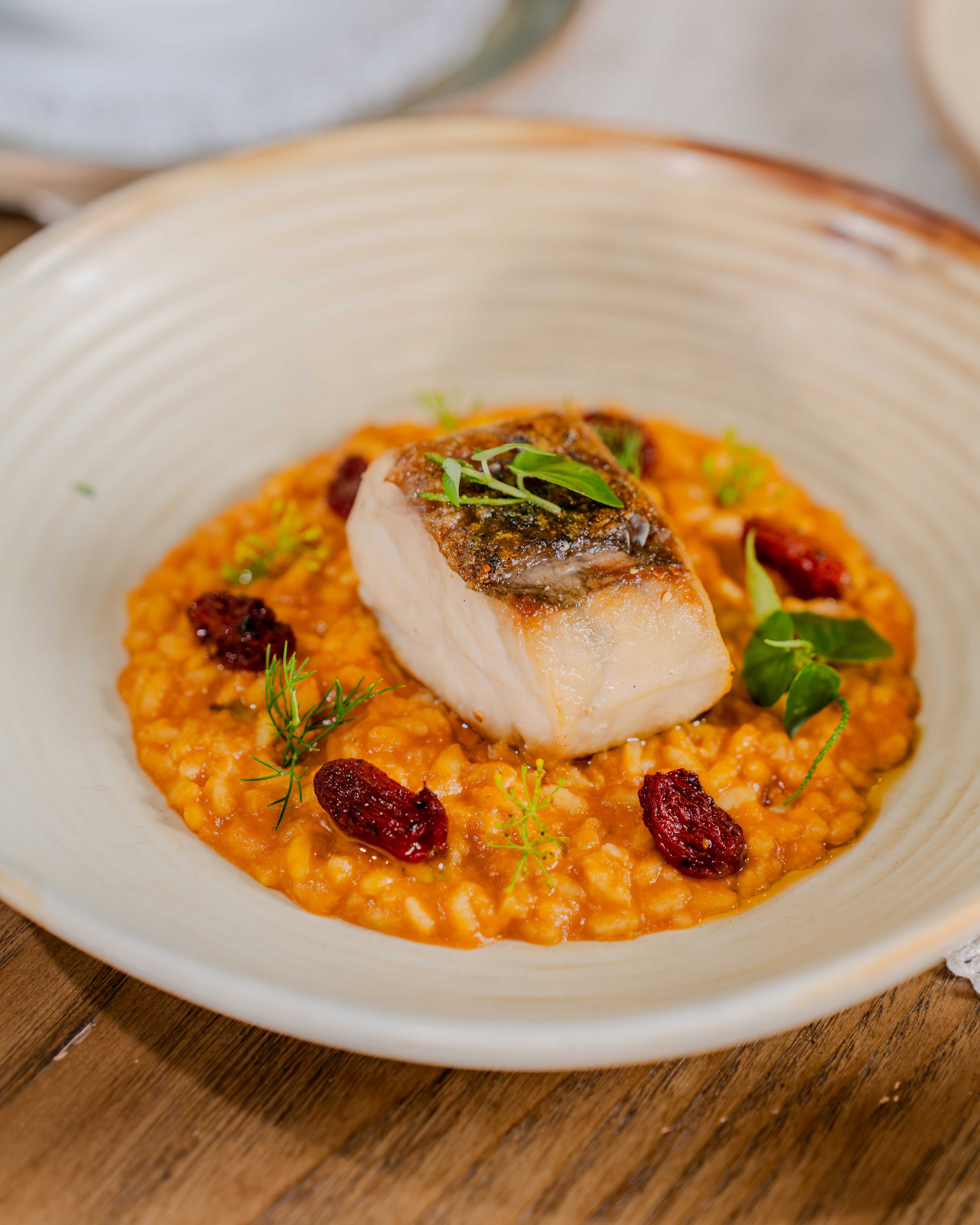 ca-chem-va-risotto-nhuy-hoa-nghe-tay-risotto-1788497796.jpg