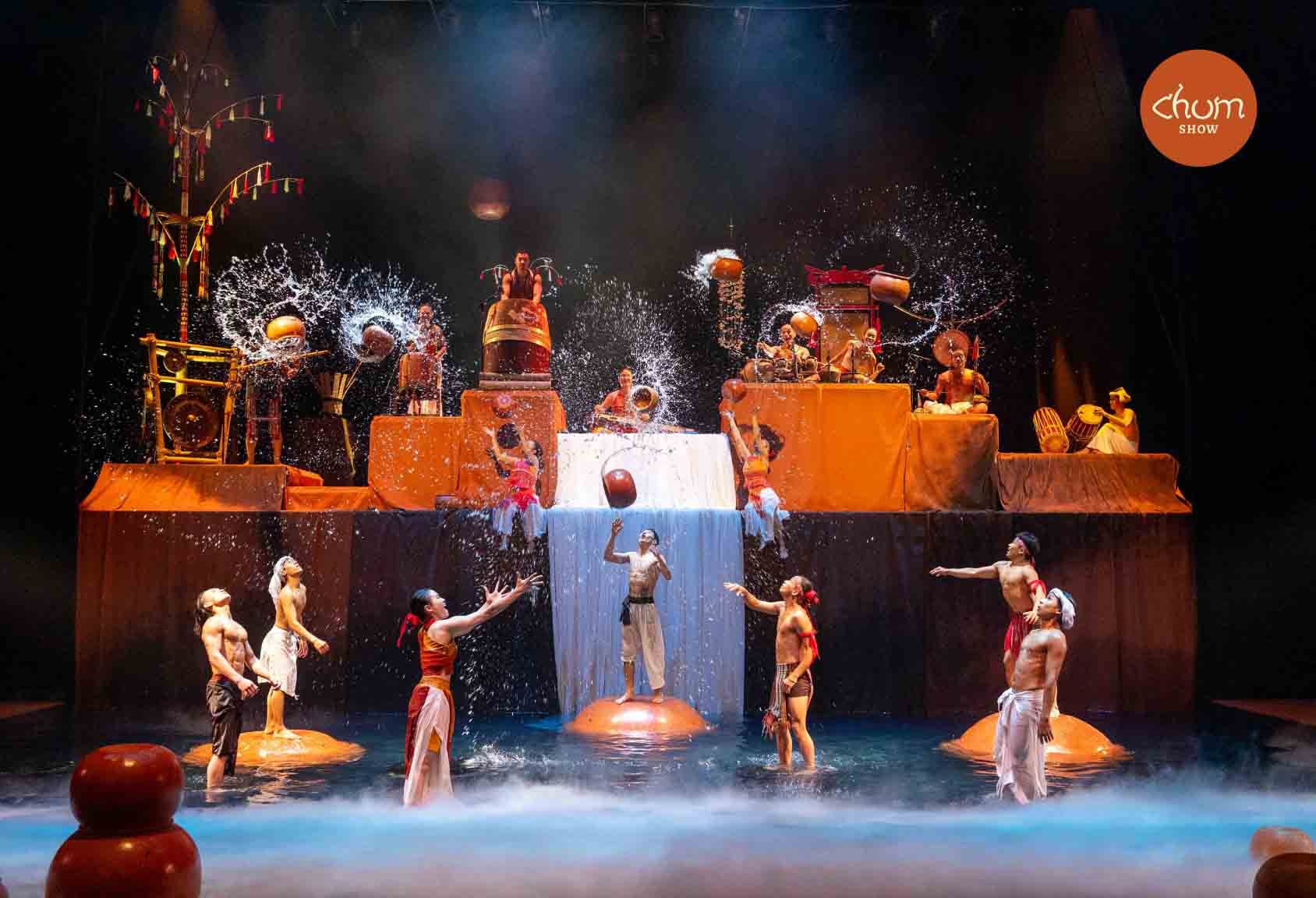 chum-show-1790068870.jpg
