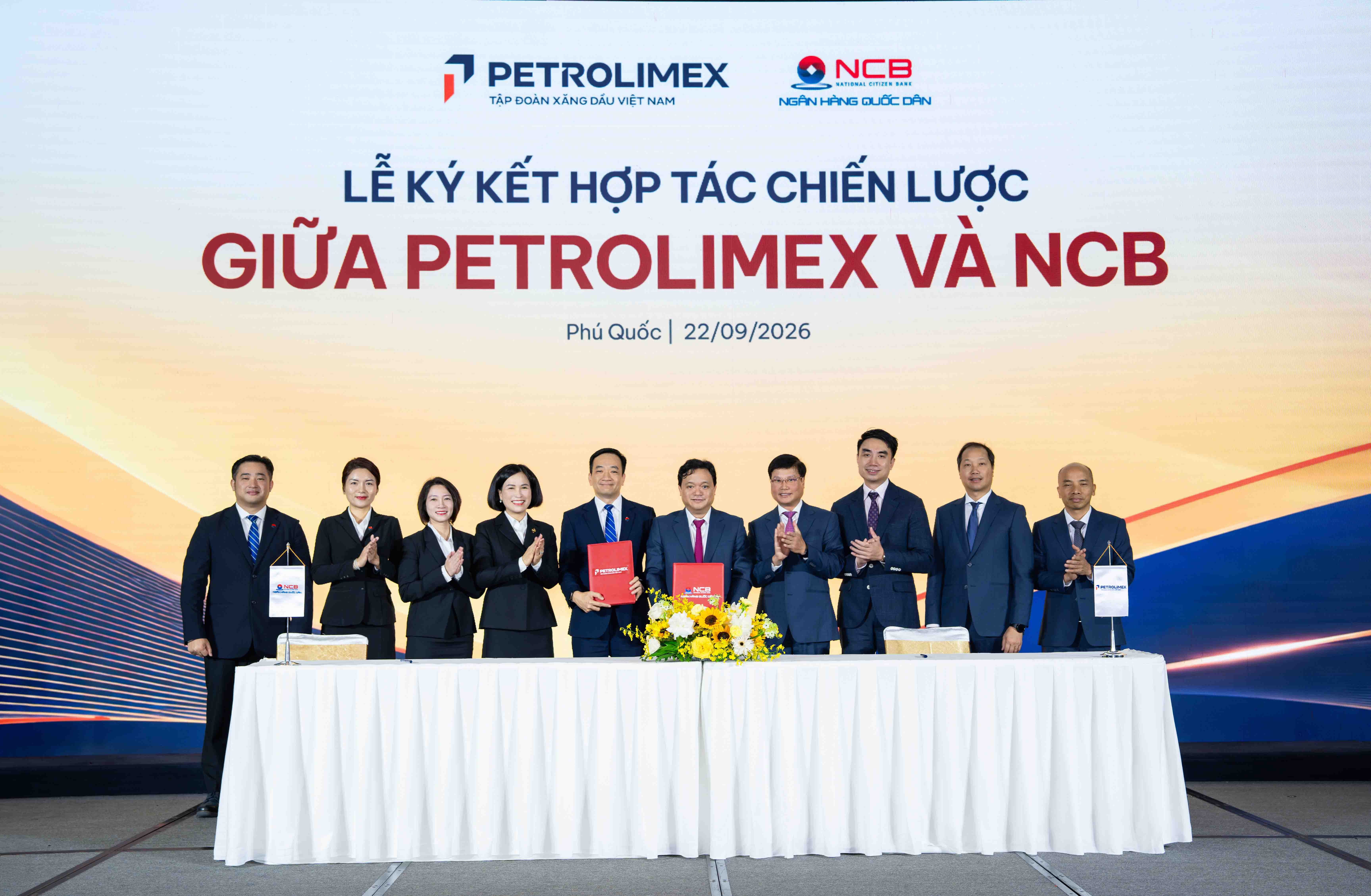 ncb-petrolimex-ky-ket-hop-tac-chien-luoc-toan-dien-1-1790080757.jpg