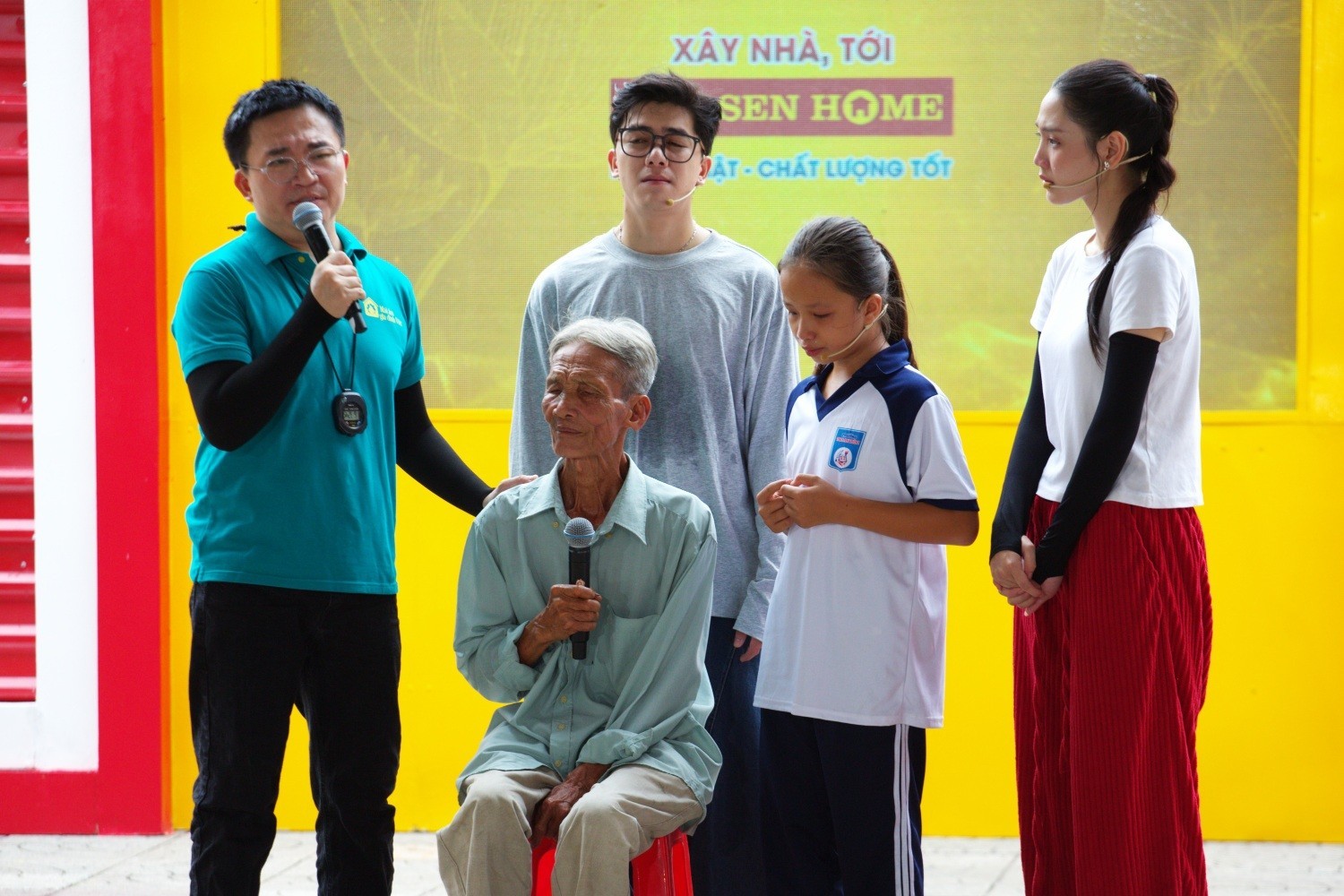 1-gd-em-doan-ngoc-giau-120261001142413-1790909321.jpg