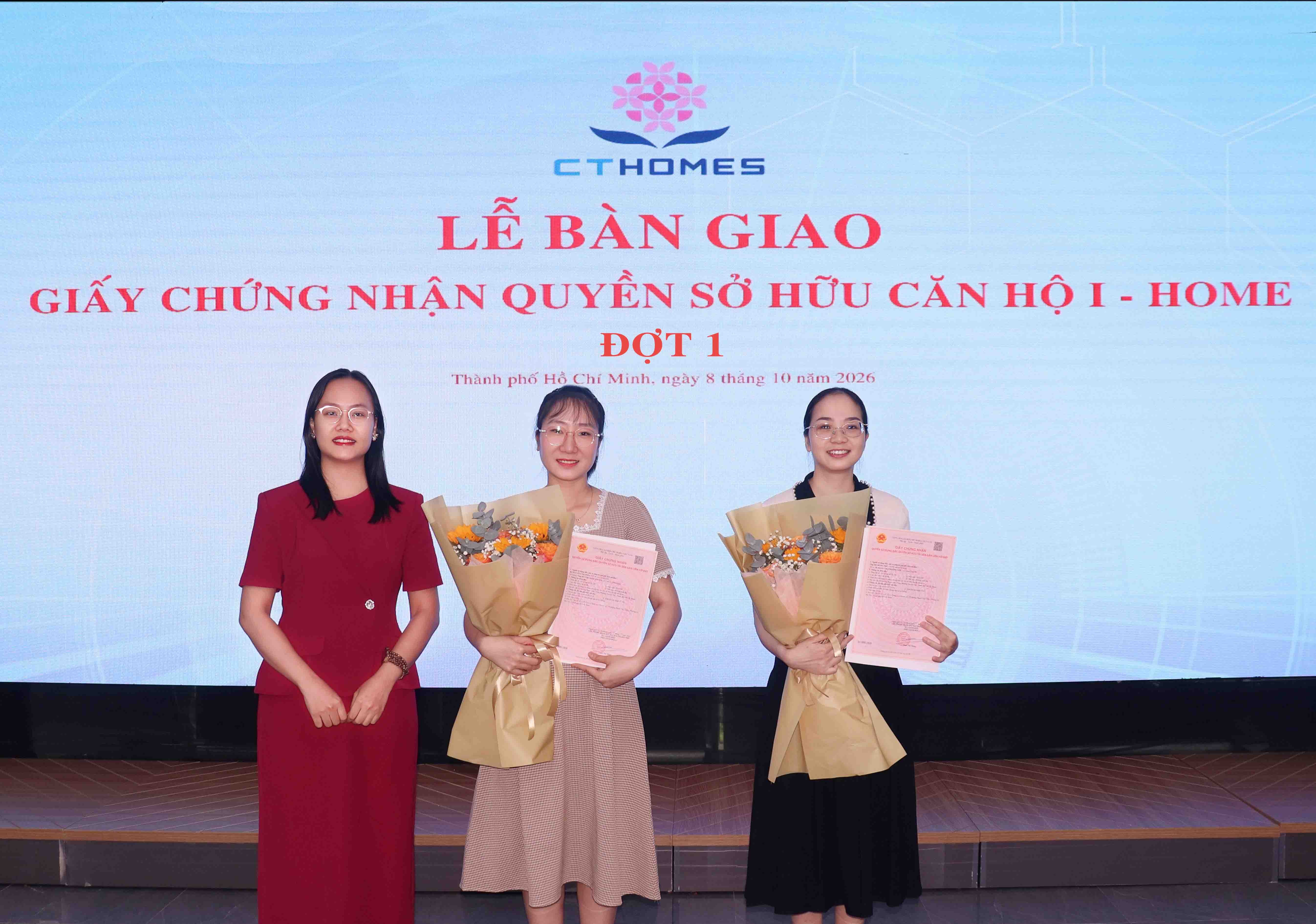hinh-1-hinh-trao-so-hong-i-home-1791612709.jpg