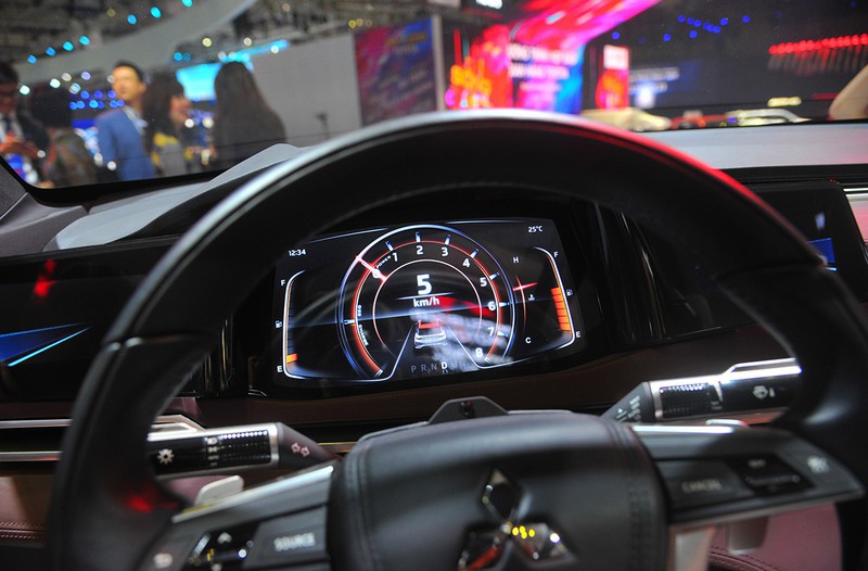 mitsubishi mang concept gt-phev cua tuong lai toi vms 2019 hinh 6