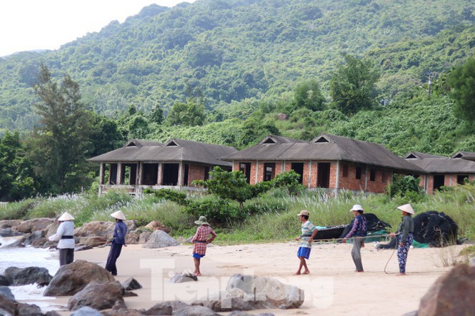 Soi đất vàng ông chủ nước sạch sông Đà, bệnh viện 5 sao xây 'chui' bị cưỡng chế - ảnh 5
