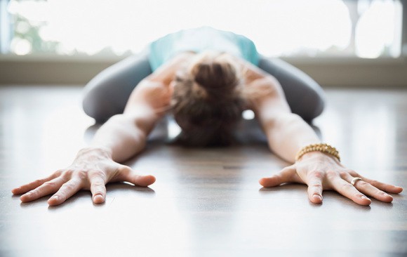Yoga có thể phòng ngừa, thuyên giảm và điều trị ung thư như thế nào?