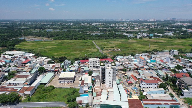 Giá đất đường Đồng Khởi, Hàm Nghi, Lê Lợi vẫn 162 triệu đồng/m2 - Ảnh 2.