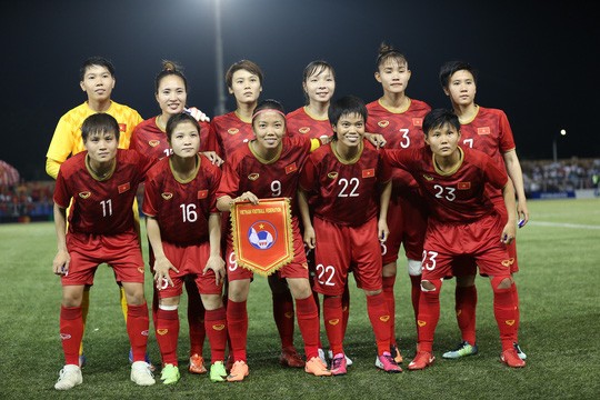 THắng Philippines 2-0, tuyển nữ Việt Nam tái đấu Thái Lan ở chung kết SEA Games 30 - Ảnh 1.