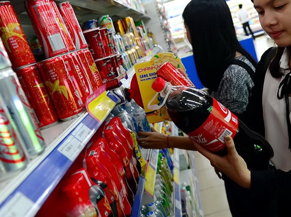 Coca-Cola Việt Nam bị phạt, truy thu thuế hơn 821 tỉ - Ảnh 1.