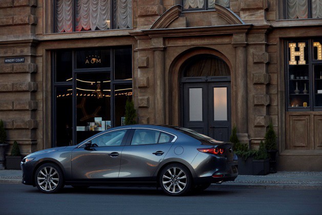 Mazda3 2020 đạt chuẩn an toàn cao nhất của Mỹ - Ảnh 1.