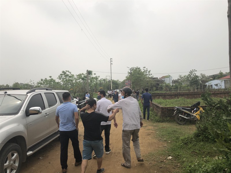 Sốt đất nền ở Thạch Thất: “Hòn lửa” chuyền tay, có nên liều?