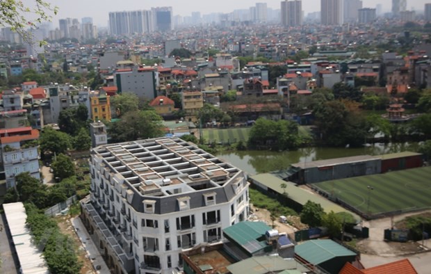 Thua nha cao cap, thieu nha o xa hoi: Nghich ly do dau? hinh anh 1