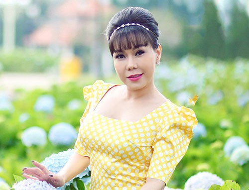 Việt Hương: Trong hoạn nạn cần có nhau! - Ảnh 1. Việt Hương: Trong hoạn nạn cần có nhau! - Ảnh 1.