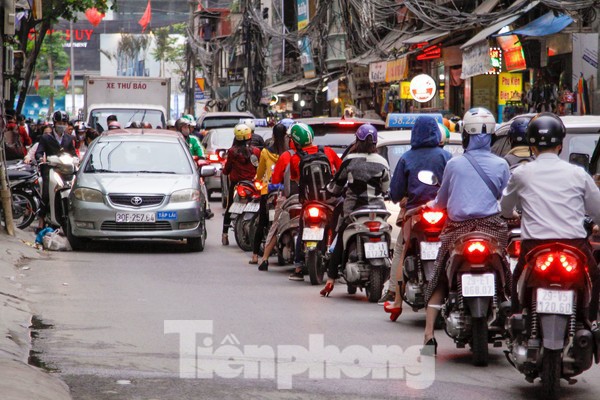 'Loạn' duyệt quy hoạch, nâng tầng ở nhiều địa phương - ảnh 2