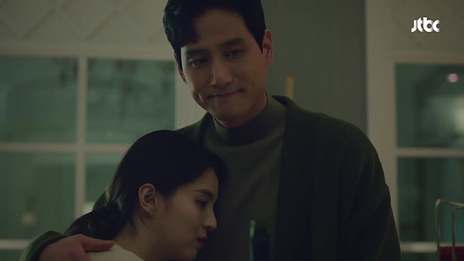 Phim ngoại tình 19+ Thế giới hôn nhân gây sốt ở Hàn Quốc - Ảnh 2.
