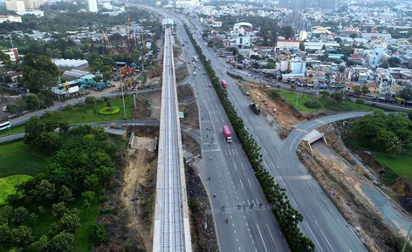 Hạ tầng của 3 quận 2, 9 và Thủ Đức đã và đang dược hoàn thiện là một lợi thế sẵn có rất lớn để thành lập thành phố phía Đông.