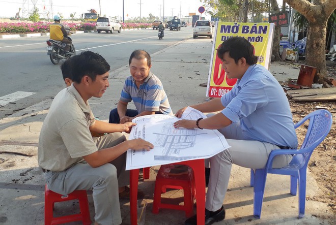 Nghịch lý bất động sản vùng ven