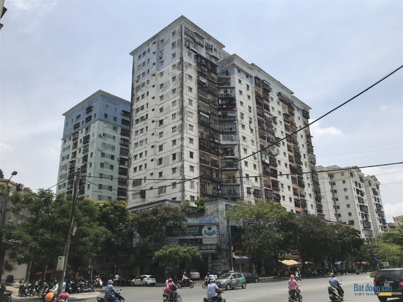 Xuống cấp, nhếch nhác khu nhà ở tái định cư