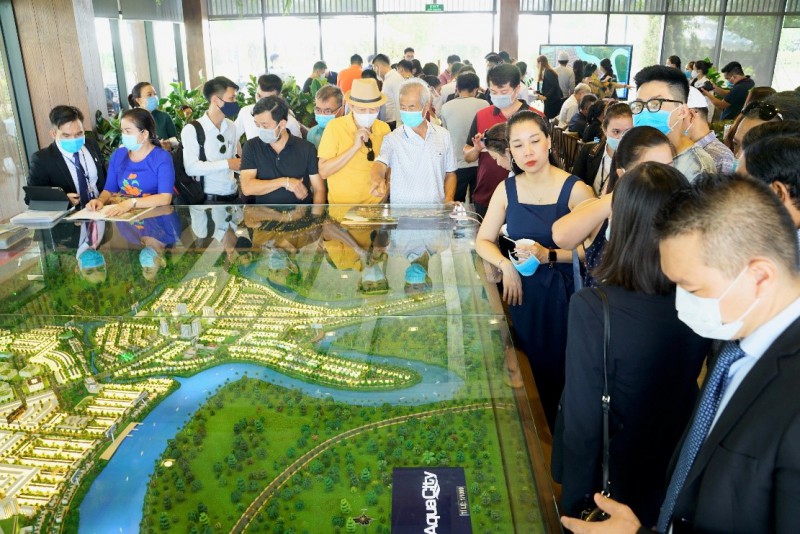 Đô thị sinh thái vệ tinh được quy hoạch bài bản, sở hữu vị trí đắc địa trở thành tâm điểm thu hút dòng tiền trong xu hướng dịch chuyển đầu tư và an cư.