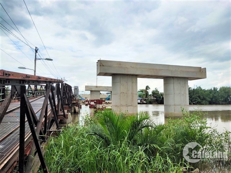 Cây cầu bò 20 năm vẫn chưa đến đích ở Sài Gòn
