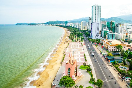Cho phép người nước ngoài sở hữu BĐS du lịch tại Việt Nam: Nên hay không nên? - Ảnh 1. Cho phép người nước ngoài sở hữu BĐS du lịch tại Việt Nam: Nên hay không nên? - Ảnh 1.