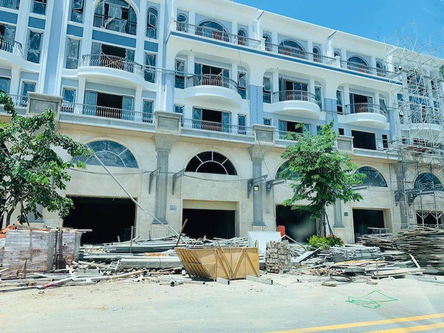 Người mua nhà “đuối” trong thanh toán