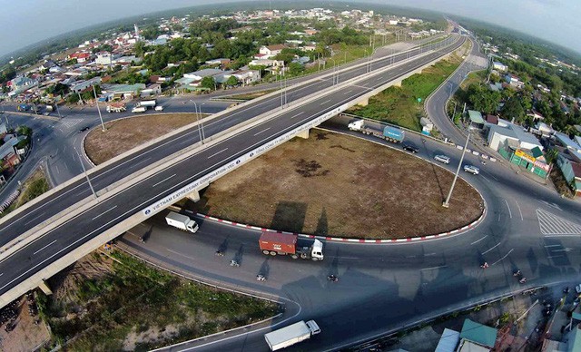 Hơn 60.000 tỷ đồng phát triển hạ tầng giao thông huyện Nhơn Trạch - Ảnh 1.
