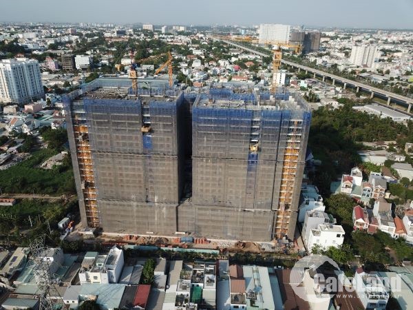 Nhà đất ào ào cắt lỗ, tin được không?