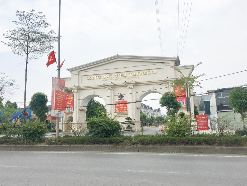 Dự án khu đô thị Lideco nằm dọc theo QL32, tọa lạc ngay trên vị trí đắc địa của khu vực trọng điểm phía Tây thủ đô. Việc nằm cạnh tuyến đường vành đai 3,5 đang hoàn thiện cũng là một lợi thế của dự án này.