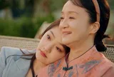 Phim Thanh xuân rực rỡ: Ỷ Mộng chết lặng khi biết mình không phải cháu ruột của bà Tú Anh