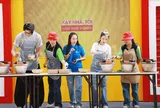 LyLy và Vĩnh Đam lấm lem từ đầu đến chân vẫn quyết không bỏ cuộc vì trẻ em có hoàn cảnh khó khăn