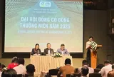 Tập đoàn ST8 bị xử phạt vì báo lỗ thành lãi
