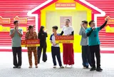Cha mẹ mất cùng một ngày, cậu bé mồ côi khi mới 1 tuổi nương tựa ông bà ngoại khiến Đại Nghĩa khóc nức nở