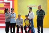 Mái ấm gia đình Việt – Tập 207: Gần 700 triệu đồng được trao đến ba em nhỏ trong tập 207 chương trình Mái ấm gia đình Việt